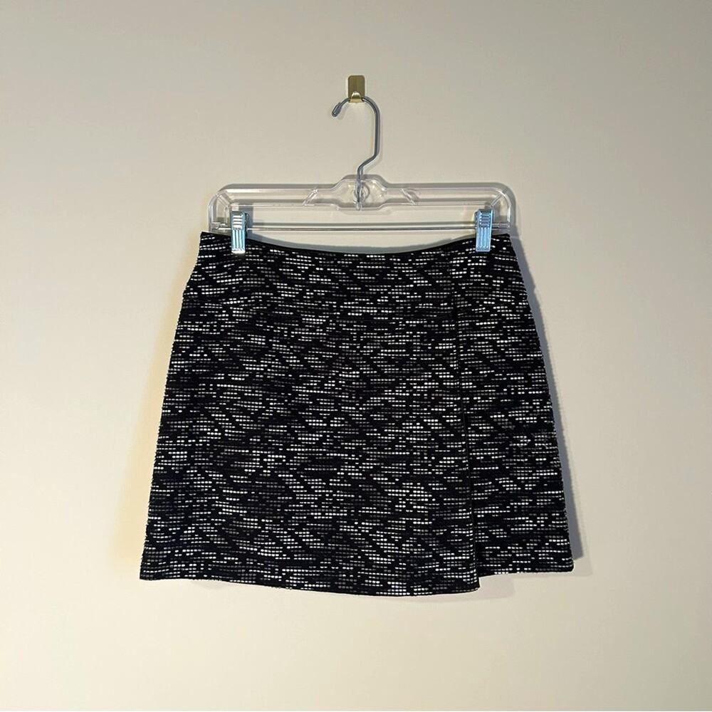 H&M Black/Gray/White Tweed Lined Cotton Blend Preppy Wrap Mini Skirt Size 8